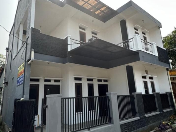 Rumah Pesona Vista Cileungsi huk 2 lantai siap huni bisa KPR SATULISTING.com