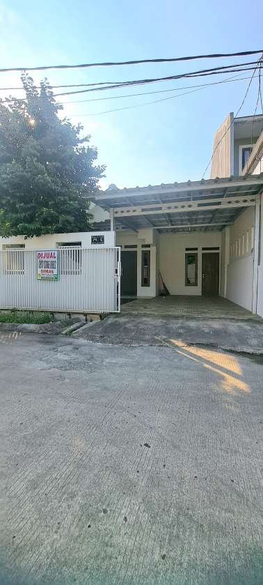 Rumah Renov Grand Galaxy City