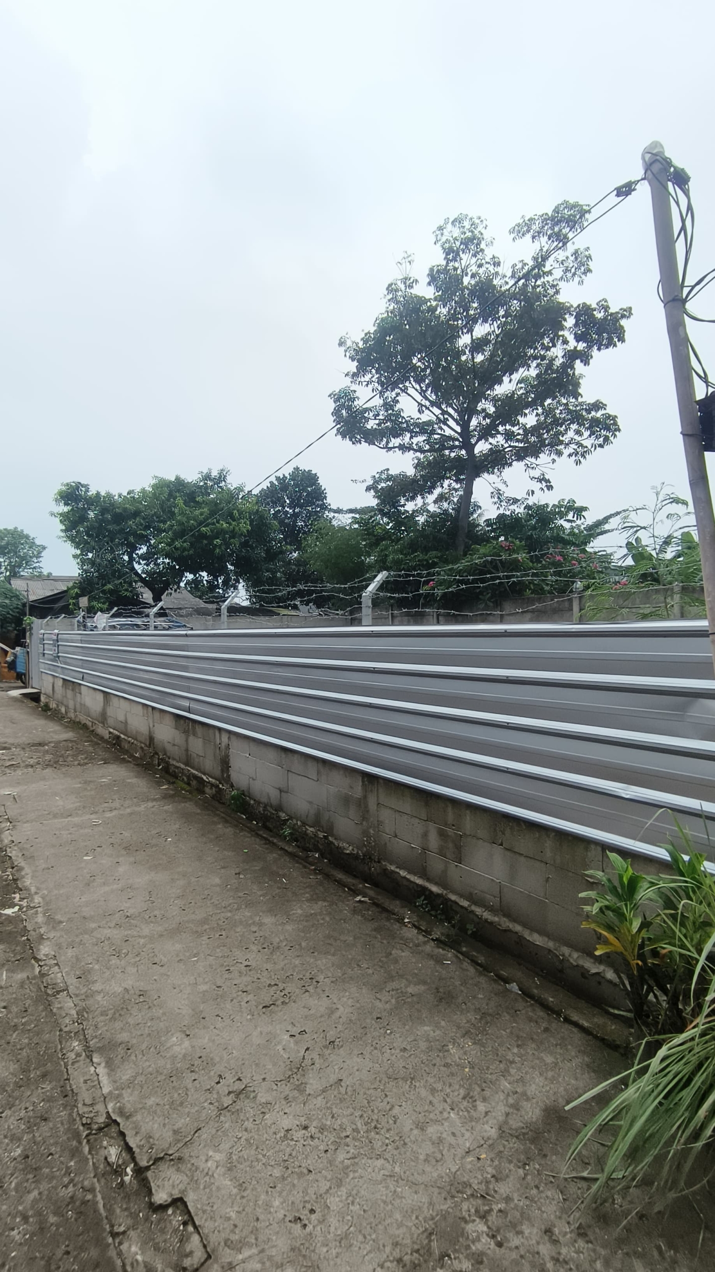 Tanah buat kontrakkan atau rumah kost di Kavling BNI Pekayonjaya