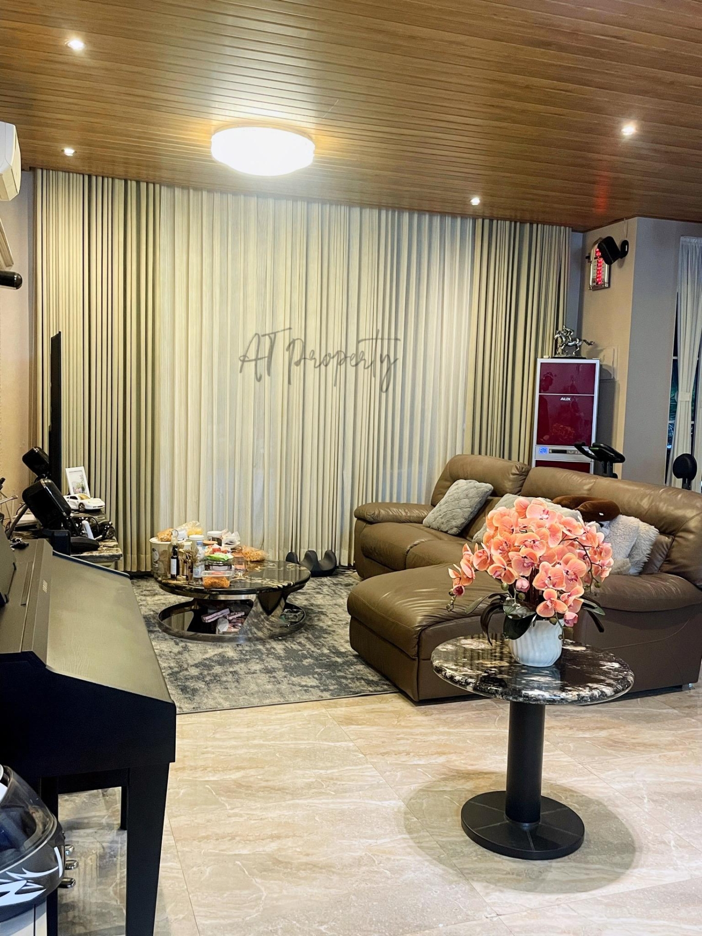 Dijual Rumah Mewah Harga Terjangkau di Cluster Grand Galaxy