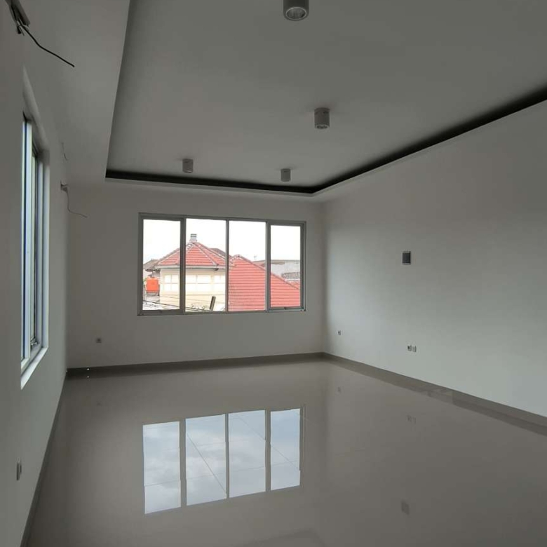 Ruko huk 2 lantai di jalur ramai 24 jam Grand Galaxy City