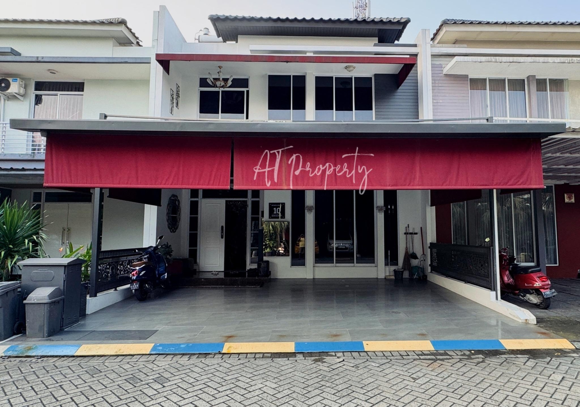 Dijual Rumah Mewah Harga Terjangkau di Cluster Grand Galaxy