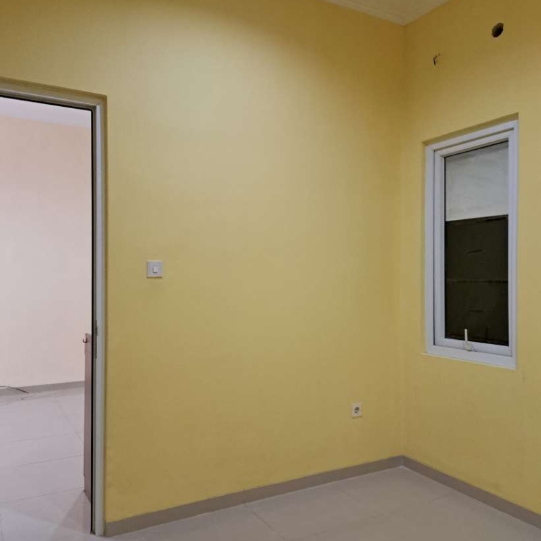 Rumah asri 3 kamar 2 lantai siap huni di Taman Miana Jatibening Baru