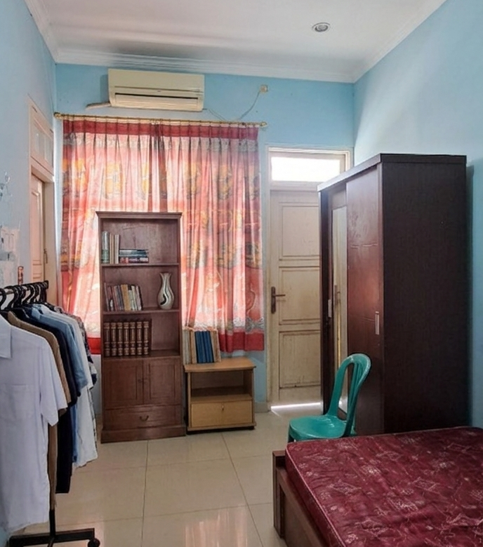 Jual cepat rumah 2 lantai 4 kamar di belakang LIA Galaxy bisa KPR