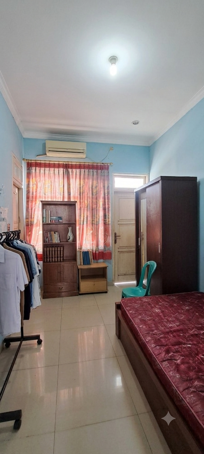 Jual cepat rumah 2 lantai 4 kamar di belakang LIA Galaxy bisa KPR