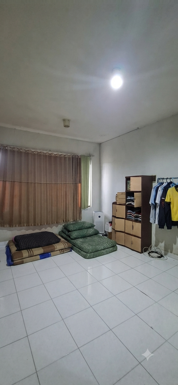 Dijual cepat ruko 2 lantai di jalur ramai Grand Galaxy City