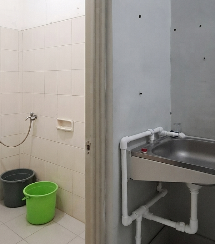 Dijual cepat ruko 2 lantai di jalur ramai Grand Galaxy City