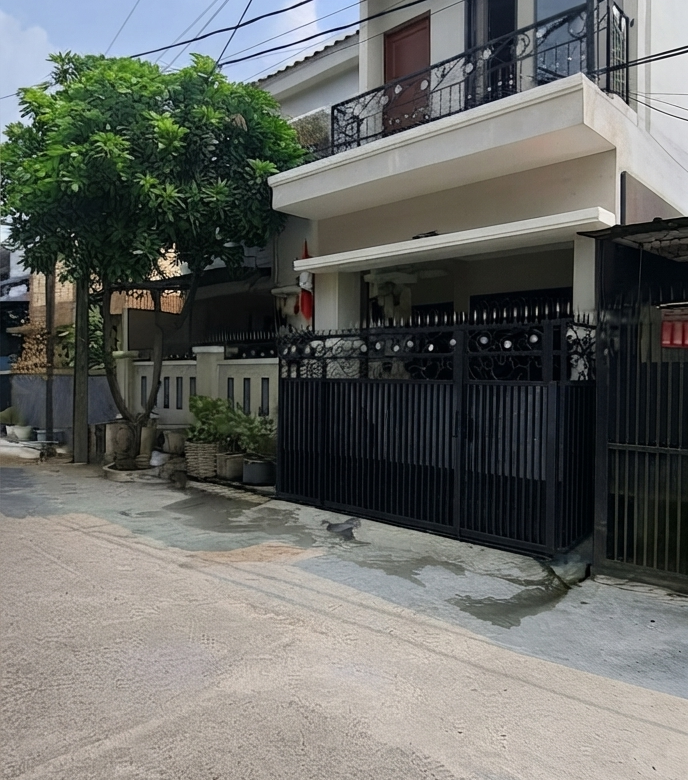 Rumah keluarga besar siap huni di cluster Taman Gigi Grand Galaxy