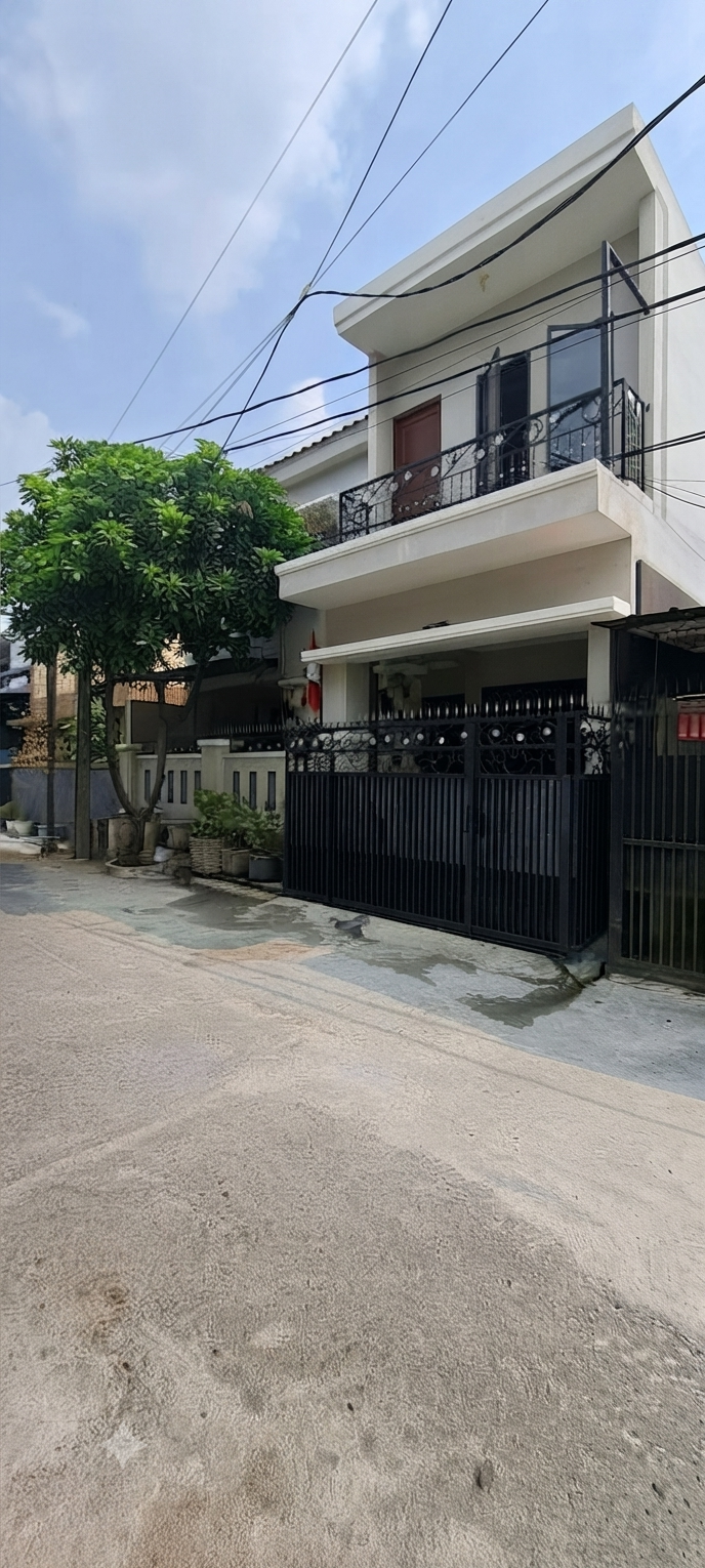 Rumah di Grand Galaxy City