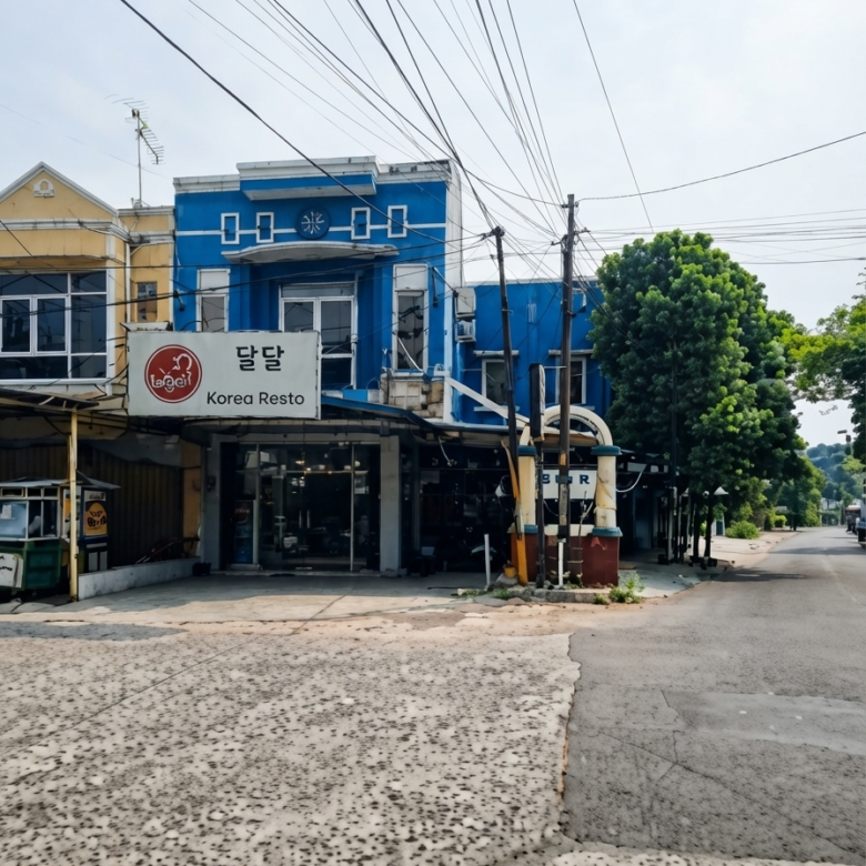 Ruko huk 2 lantai disimpang jalan Pondok Pekayon dan Grand Galaxy City