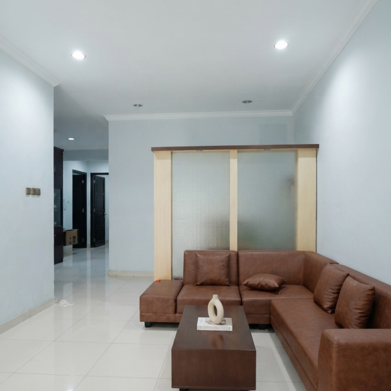 Dijual rumah cantik 3 kamar siaphuni seberang Mall Grand Galaxy Park