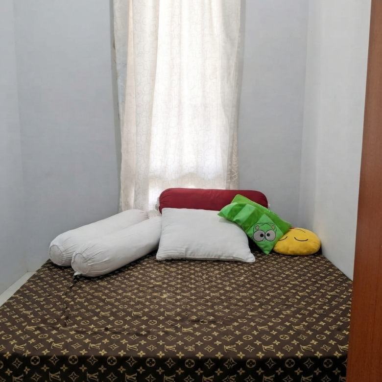 Jual rumah 2 kamar di cluster Liverpool Mutiara Gading City Babelan