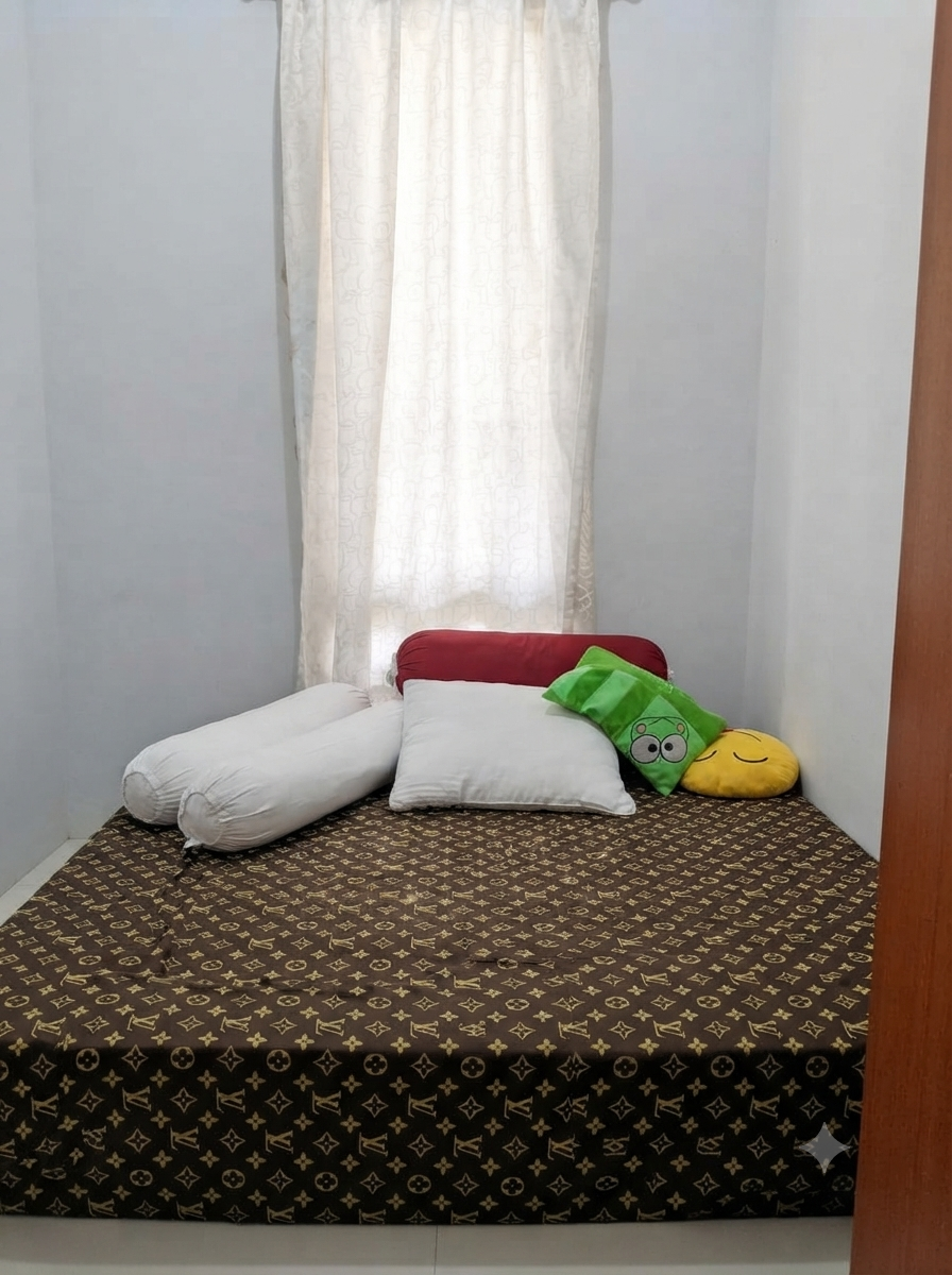Jual rumah 2 kamar di cluster Liverpool Mutiara Gading City Babelan
