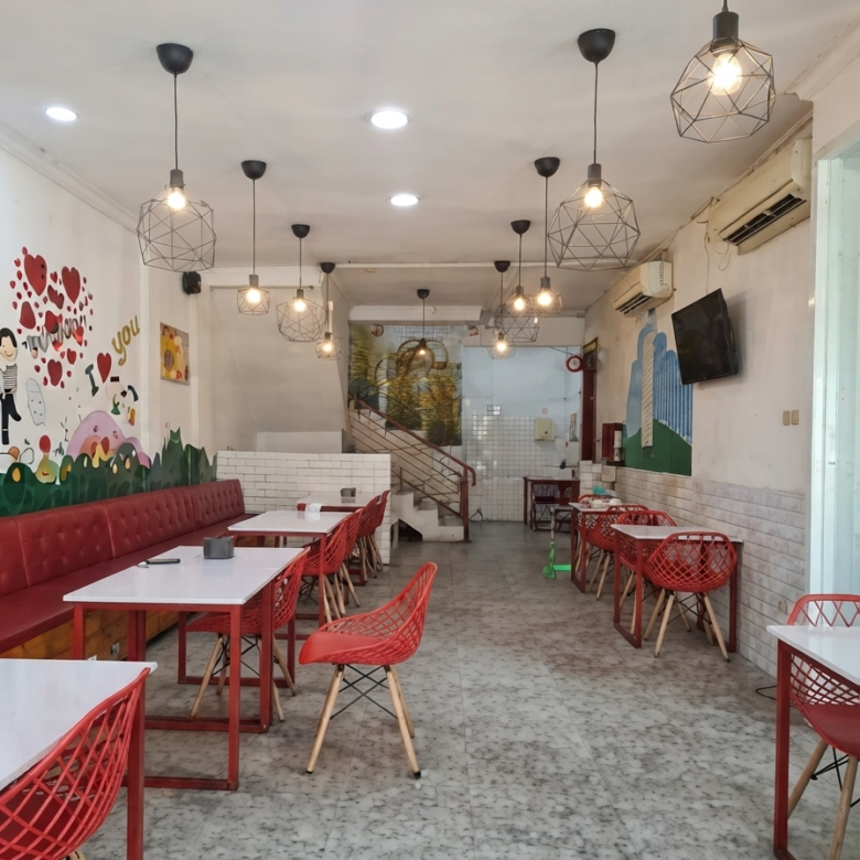 Ruko huk 2 lantai disimpang jalan Pondok Pekayon dan Grand Galaxy City