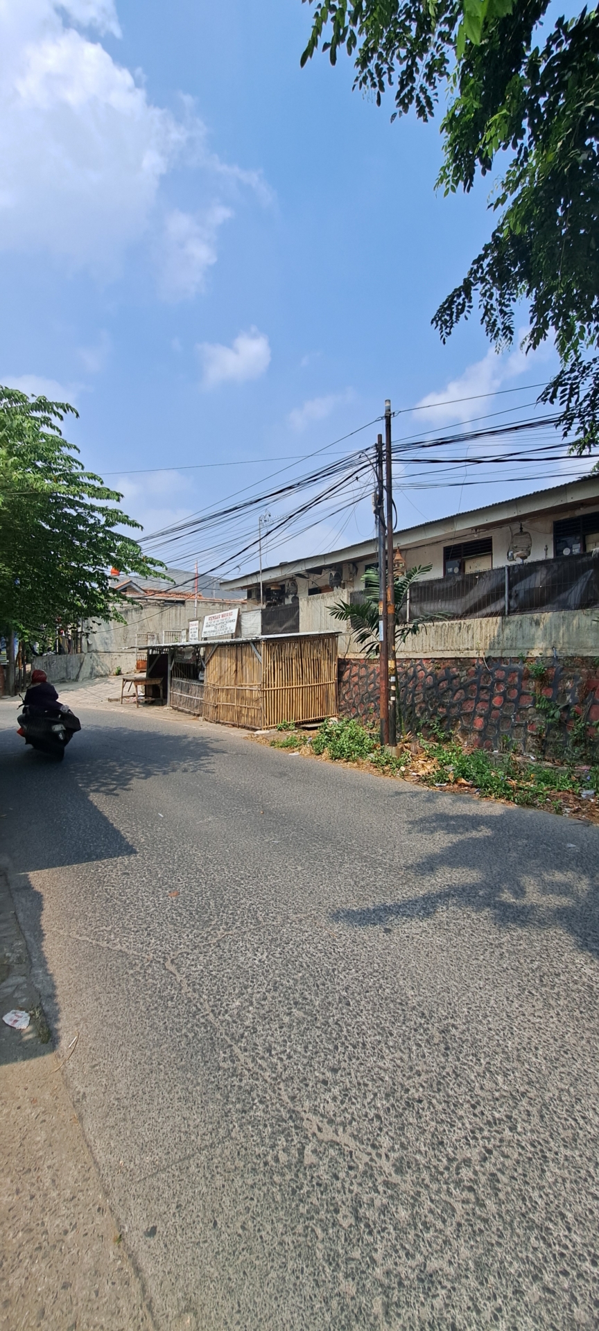 Jual murah tanah kotak lokasi komersil belakang Grand Kamala Lagoon