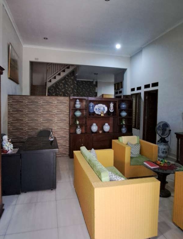 Disewakan rumah 3 kamar furnished di Grand Galaxy City