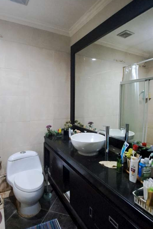 Rumah keluarga besar siap huni di cluster Taman Gigi Grand Galaxy