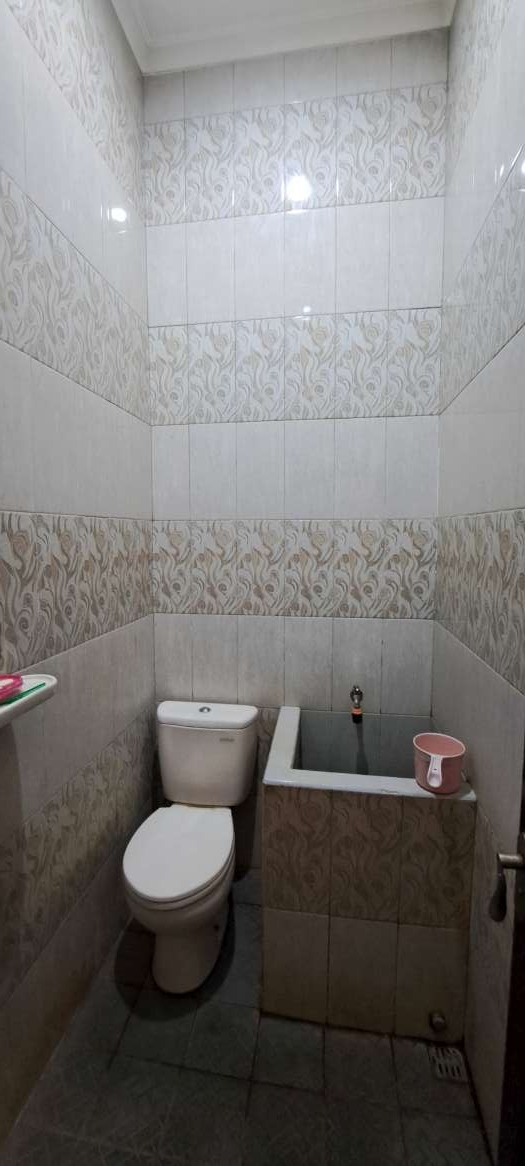 Disewakan rumah 3 kamar furnished di Grand Galaxy City