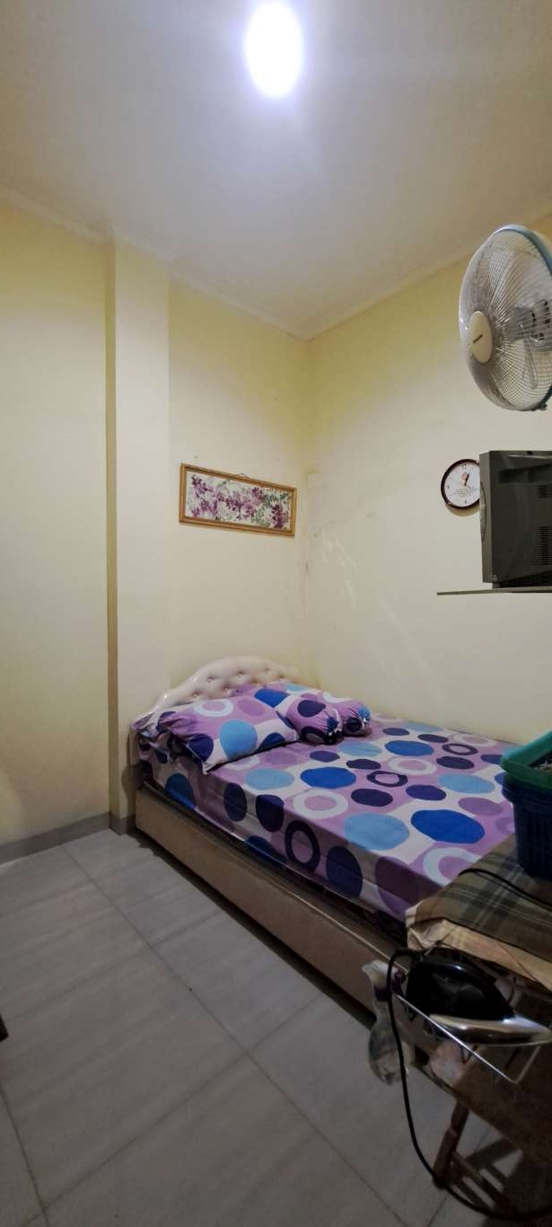 Disewakan rumah 3 kamar furnished di Grand Galaxy City