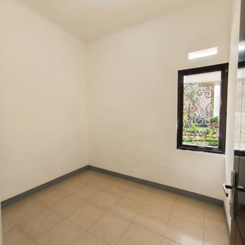 Jual rumah cantik rapi siaphuni 2 kamar di Segara City Bekasi