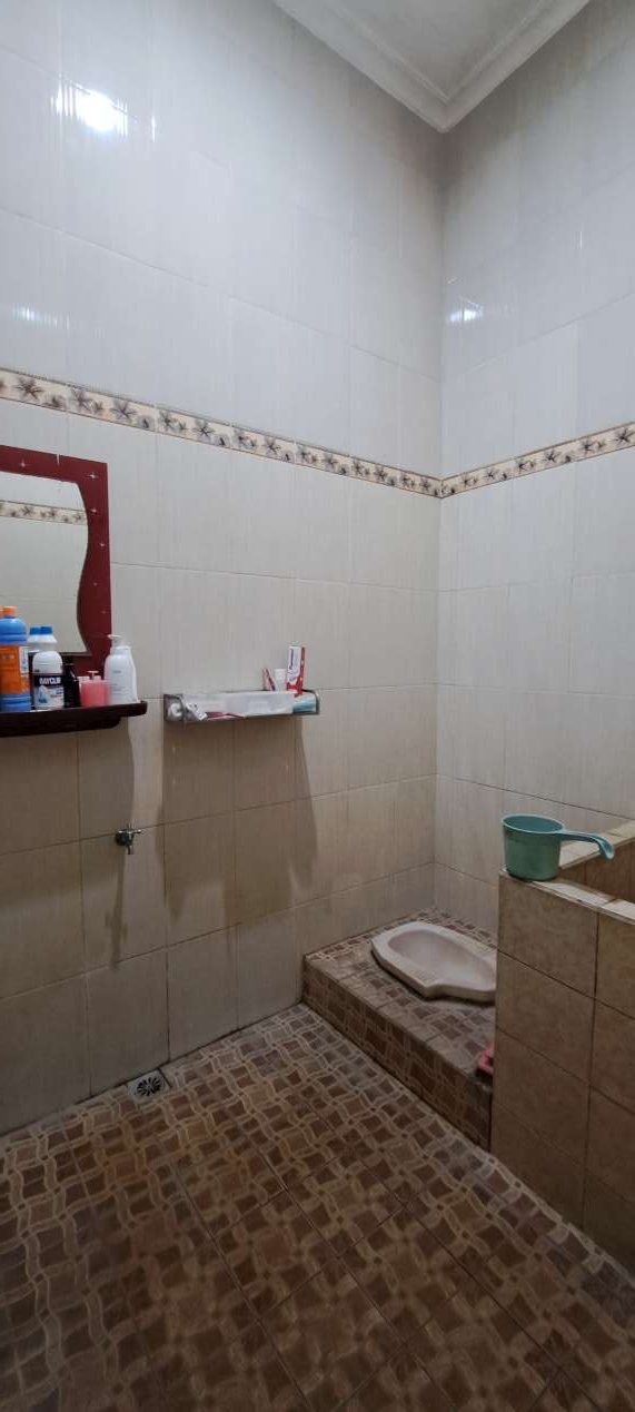 Disewakan rumah 3 kamar furnished di Grand Galaxy City