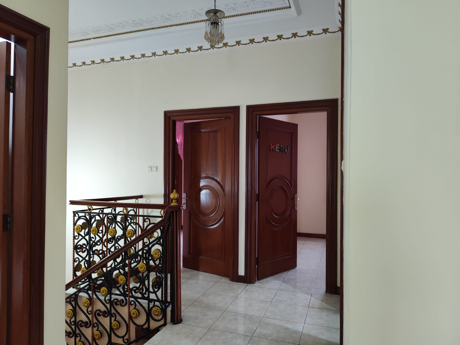 DIJUAL RUMAH METRO PERMATA 2, KARANG TENGAH TANGERANG