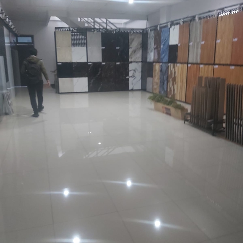 DIJUAL 2 RUKO GANDENG 41/2 LANTAI DI JL. RAYA SERPONG TANGERANG