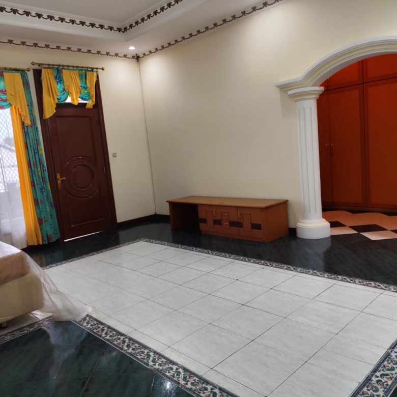 DIJUAL RUMAH METRO PERMATA 2, KARANG TENGAH TANGERANG