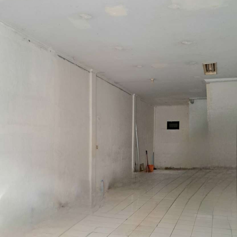 Disewakan ruko 2 lantai di jalur ramai 24 jam Jatibening Jatikramat