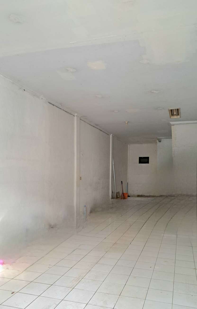 Disewakan ruko 2 lantai di jalur ramai 24 jam Jatibening Jatikramat