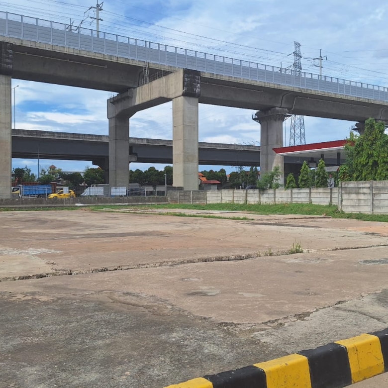 Disewakan lahan industri di rest area KM.19B tol Cikampek Jakarta