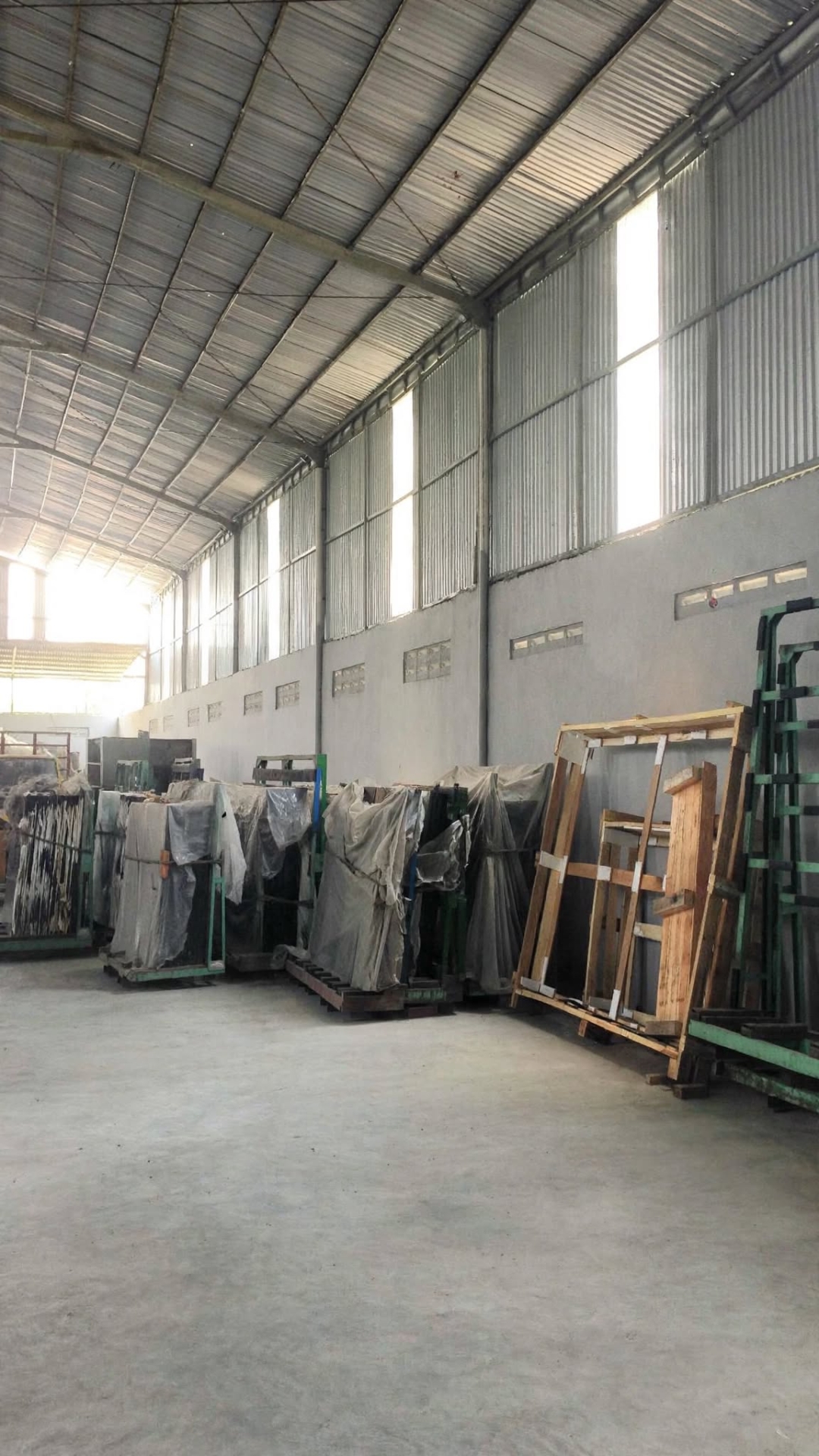 Jual cepat gudang siap pakai di Kaliabang Tengah seharga tanahnya saja
