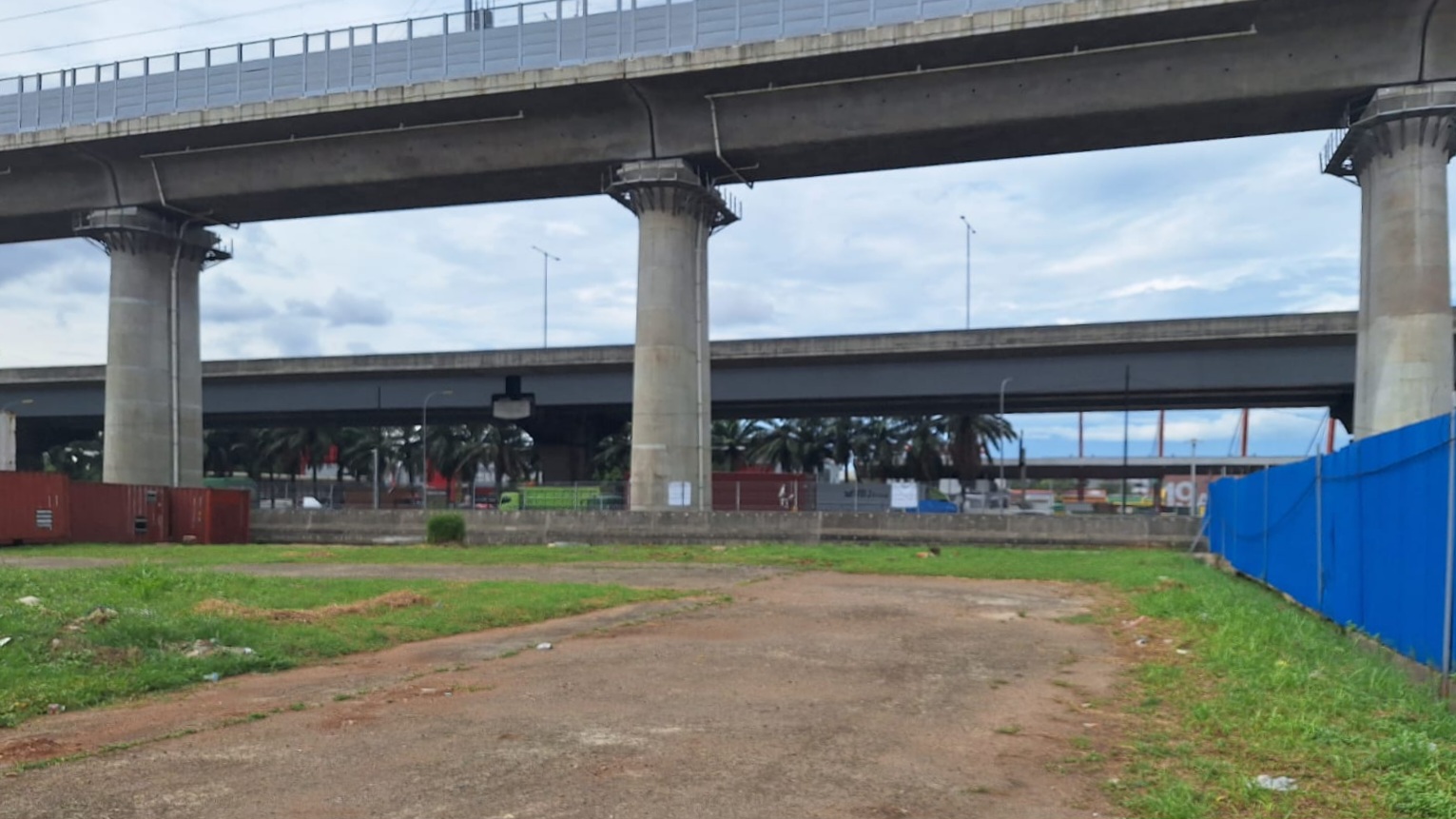 Disewakan lahan industri di rest area KM.19B tol Cikampek Jakarta