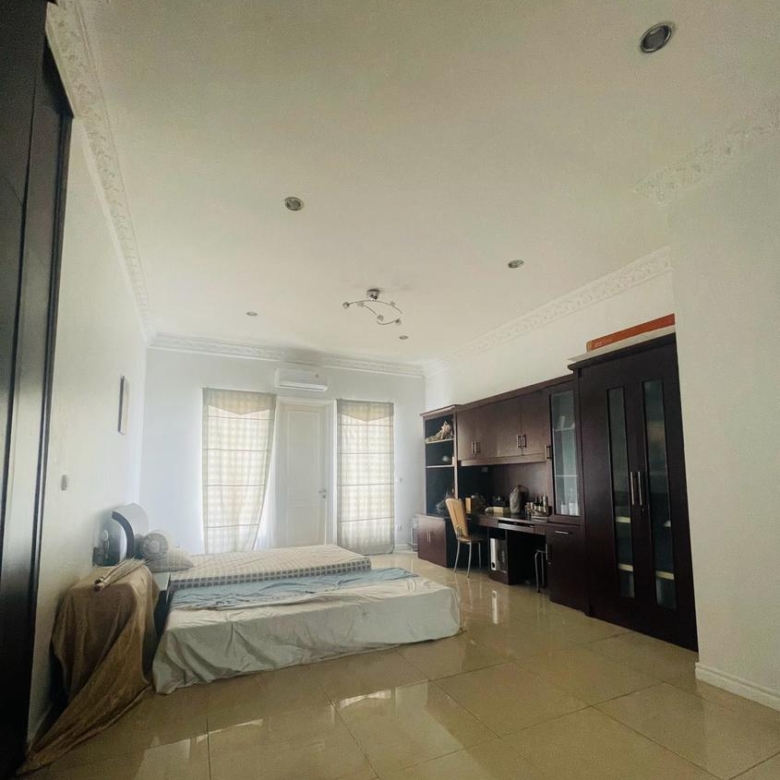 JUAL SEGERA LIPPO KARAWACI – Villa Permata depan UPH!
