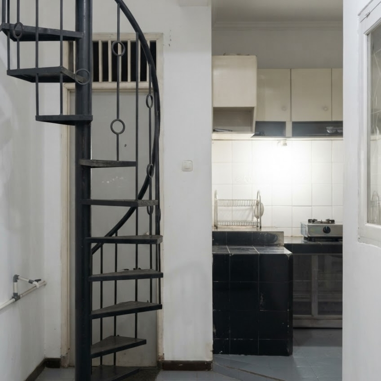 Disewakan rumah 2KT dekat sekolah SMU PB Soedirman Grand Galaxy City