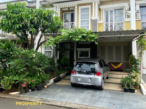 Rumah 2 Lantai Sudah Renov di Cluster Fiordini IlLago Gading Serpong